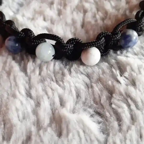 collier lithothérapie chien