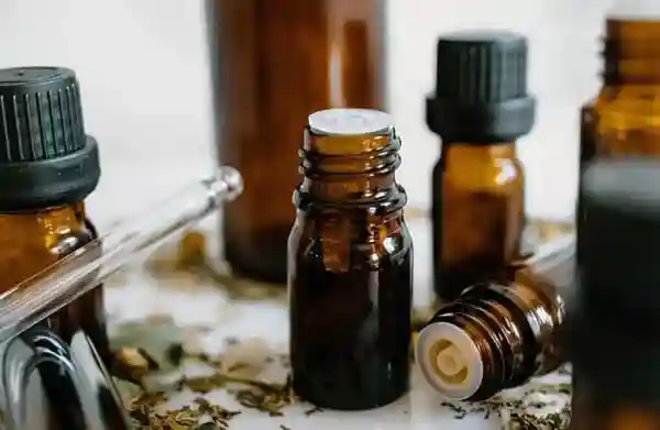 aromatherapie utiliser les huiles essentielles pour les chiens et les chats